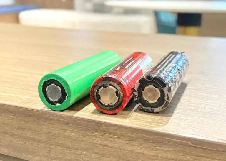 baterai vape bocor atau rusak